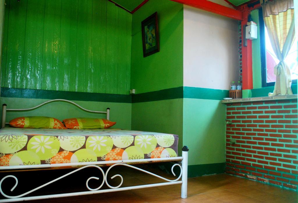 Pailin Guest House Bangkok Exteriör bild